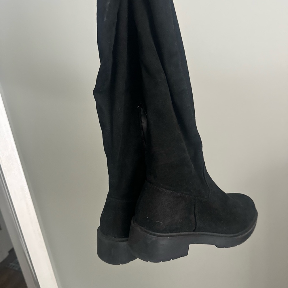 Black Women's Over-the-Knee Suede Boots